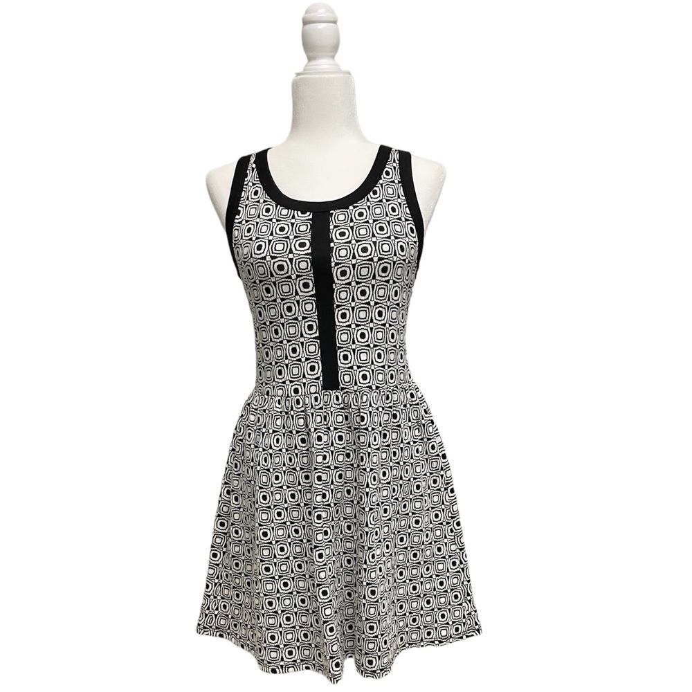 Needle & Thread Anthropologie M Cotton Blend Knit Black Print Sleeveless Dress